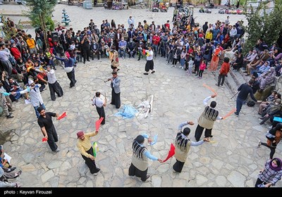 International Street Theater Festival Starts Work in Iran's Mariwan