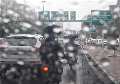  افزایش ۱۰ درصدی بار ترافیکی تهران پس از بارندگی صبح امروز 