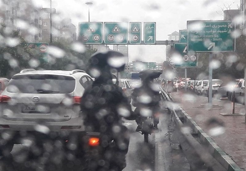 افزایش 10 درصدی بار ترافیکی تهران پس از بارندگی صبح امروز