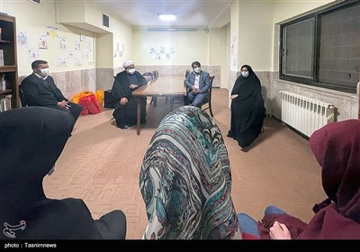 دیدار تولیت آستان قدس رضوی با کودکان خیابانی مرکز نگهداری صدف مشهد