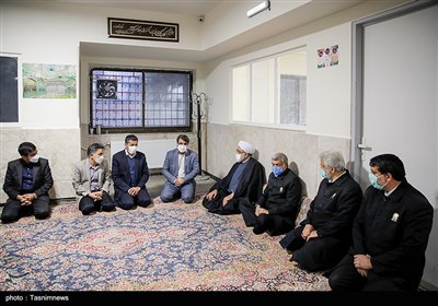 دیدار تولیت آستان قدس رضوی با کودکان خیابانی مرکز نگهداری صدف مشهد