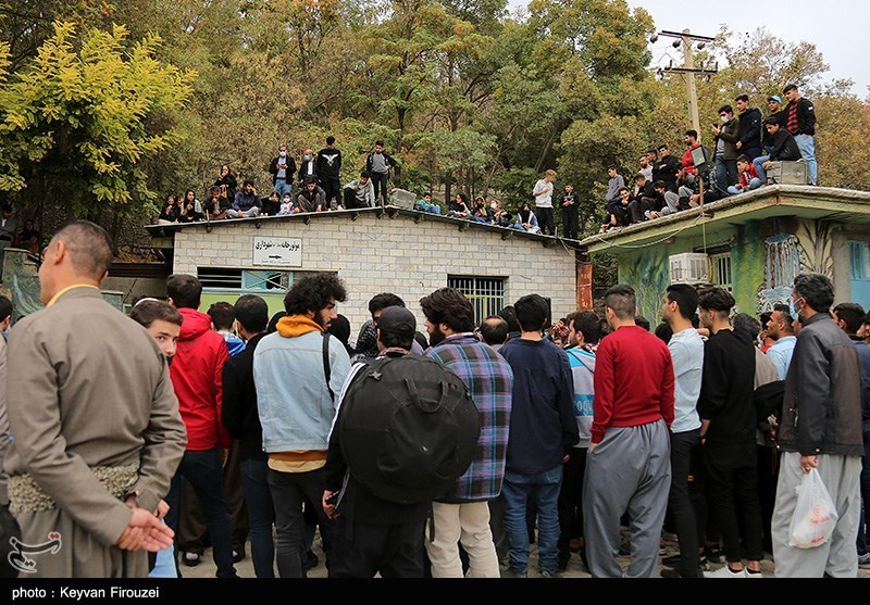 در حاشیه جشنواره بین المللی تئاتر خیابانی مریوان