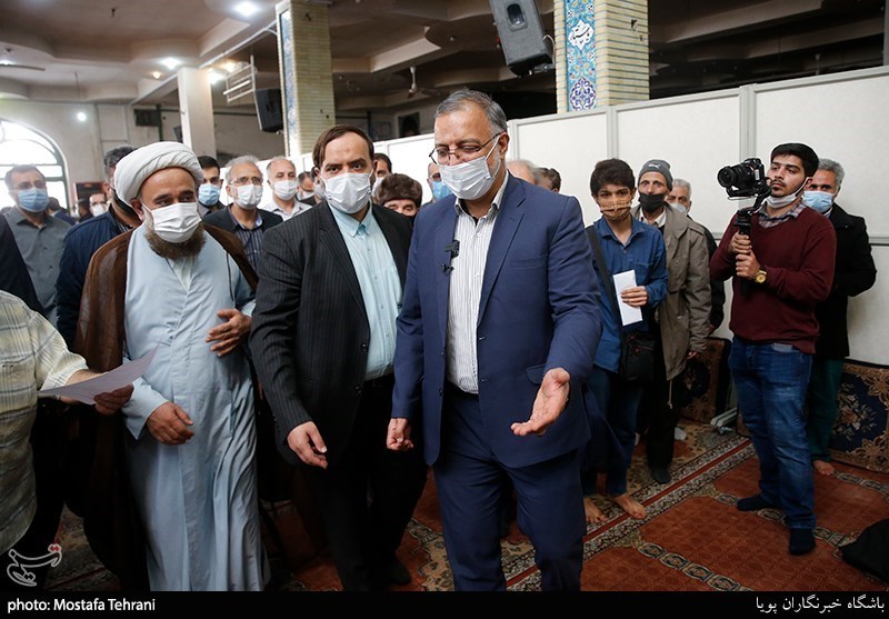 نظارت میدانی زاکانی در منطقه 16 تهران؛ آخرین وضعیت ساخت‌وساز در باغ آذری و گفت‌وگو با معتادان