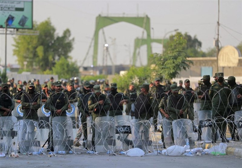 عراق| واکنش‌ها به درگیری نیروهای امنیتی با معترضان در بغداد/ جان‌باختن سه نفر و زخمی‌شدن 160 نفر دیگر