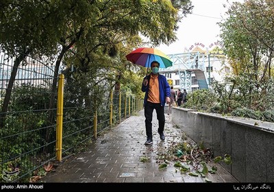 بارش باران پاییزی در تهران-میدان جهاد