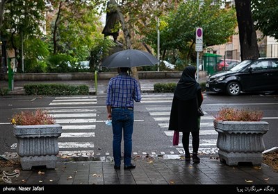 بارش باران پاییزی در تهران-بلوار کشاورز