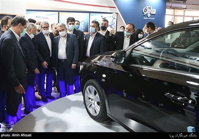 بازدید وزیر صمت از نمایشگاه قطعات خودرو در حاشیه اختتامیه نهمین اجلاس کمیته مشترک تجاری ایران و پاکستان