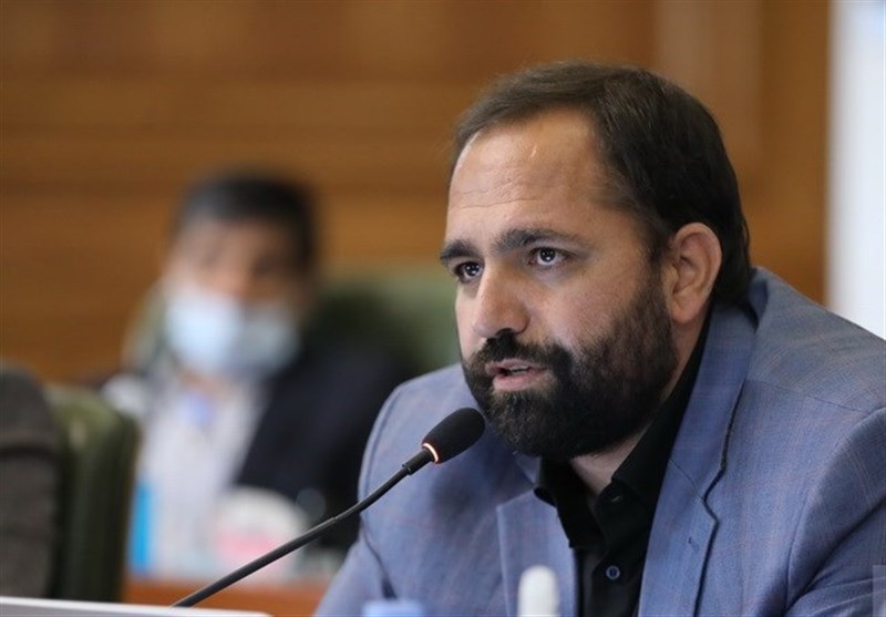 انتقاد عضو شورای شهر تهران از پرونده‌سازی برای مدیران جوان به علت نقص قوانین