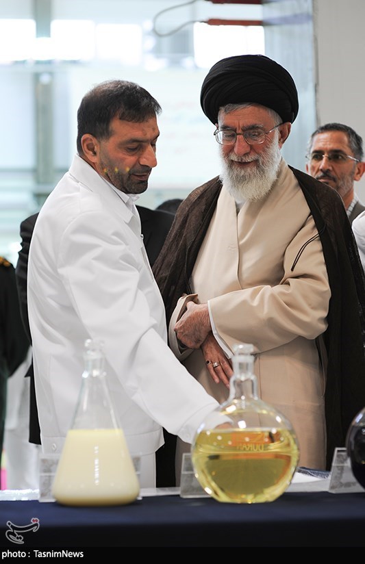 پدر موشکی ـ 11|دست‌نوشته امام خامنه‌ای برای تقدیر از شهید طهرانی‌مقدم