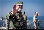 امیر کیومرث حیدری فرمانده نیروی زمینی ارتش در رژه دریایی رزمایش مشترک ذوالفقار ۱۴۰۰ ارتش 