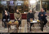 دیدار برخی از هنرمندان با خانواده شهید طهرانی مقدم
