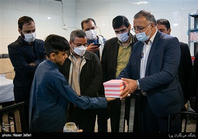بازدید شهردار تهران از مرکز ساماندهی کودکان کار یاسر در منطقه 16