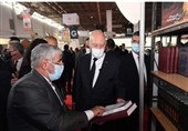 بازدید رئیس‌جمهور تونس از غرفه رایزنی فرهنگی ایران در نمایشگاه کتاب تونس