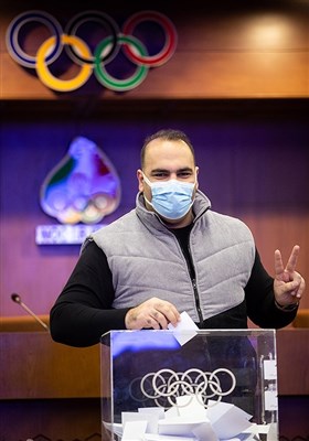 بهداد سلیمی وزنه بردار در مراسم انتخابات کمیسیون ورزشکاران کمیته ملی المپیک