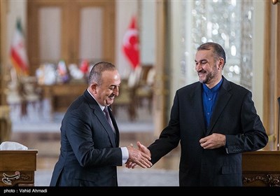  حسین امیرعبدالهیان وزیر امور خارجه ایران و مولود چاووش اوغلو وزیرخارجه ترکیه 