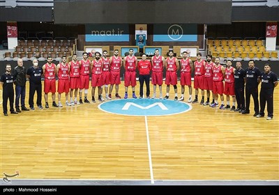 عکس یادگاری تیم ملی بسکتبال ایران
