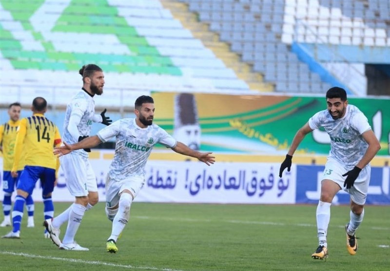 لیگ برتر فوتبال| آلومینیوم با برتری مقابل نفت به صدر جدول صعود کرد/ پیروزی ذوب‌آهن در خانه پدیده با گلی دیرهنگام
