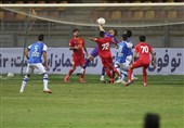 لیگ برتر فوتبال| تساوی یک نیمه‌ای فولاد و هوادار