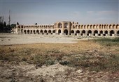اصفهان بیست وپنجم در بارندگی، سوم در صنایع آب بر