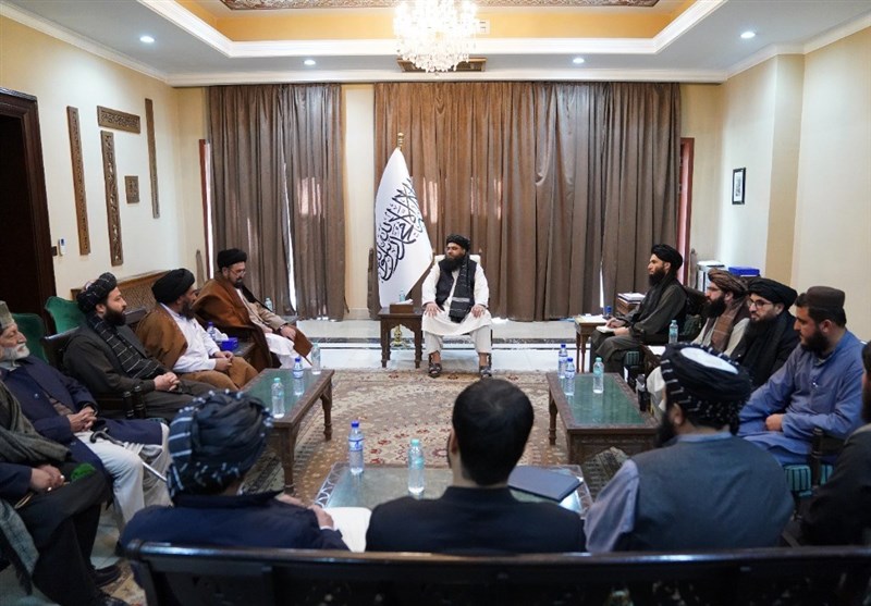 طالبان در دیدار با بزرگان اهل تشیع: زمینه حضور افغان‌های شایسته در دولت فراهم می‌شود