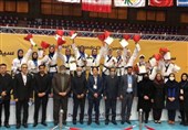 مسابقات قهرمانی جهان کاراته و تکواندو ناشنوایان|تیم پومسه بانوان کشورمان قهرمان شد