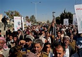 تظاهرات یمنی‌ها ضد آمریکا و عربستان؛ جهان رنج مردم یمن را ببیند