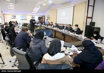 اولین نشست معاونت خدمات شهری و محیط زیست شهرداری تهران با اصحاب رسانه