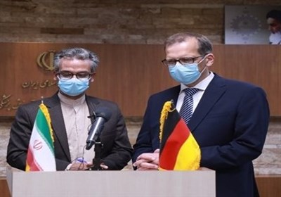  معاون مؤسسه روبرت کخ آلمان: ساخت واکسن کرونا در ایران یک موفقیت بزرگ است 