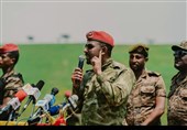 نخست وزیر اتیوپی لباس رزم به تن کرد/ اسارت 11 هزار سرباز ارتش به دست شورشیان + فیلم و نقشه