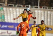 لیگ دسته اول فوتبال| تساوی در دربی کرمان/ پیروزی خیبر و قشقایی و توقف صدرنشین در اهواز