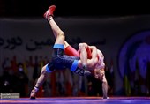 ایران تحرز المیدالیة الذهبیة للوزن 87 کغم فی بطولة آسیا للمصارعة الرومانیة