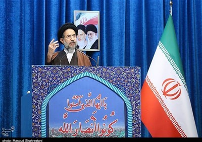 ابوترابی فرد در نماز جمعه تهران:ناوگروه ۸۶ دانش و ظرفیت استثنایی ایران را در برابر نگاه جامعه جهانی قرار داد 
