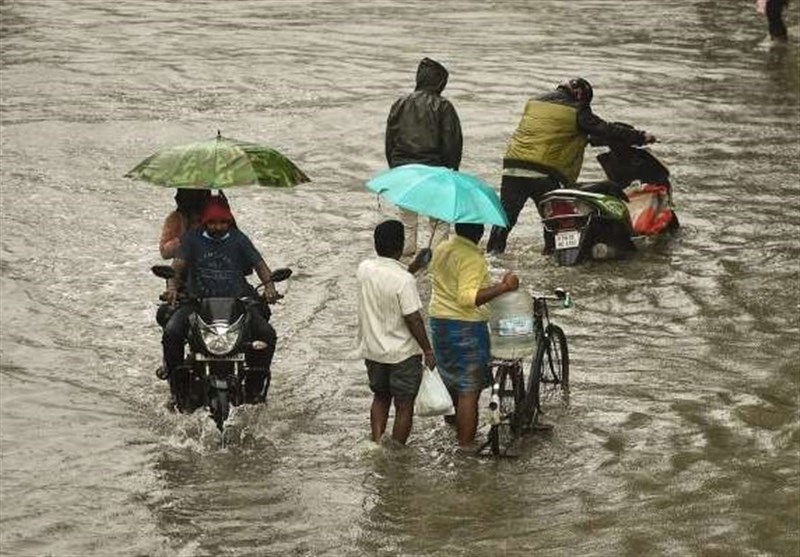 heavy raining place in india