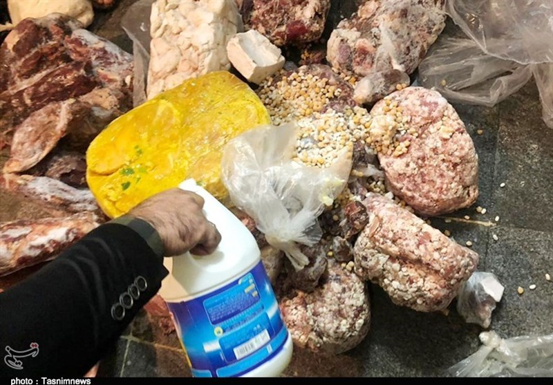 برخورد تعزیرات با فروش گوشت چرخ‌کرده غیربهداشتی در شهرری + تصاویر