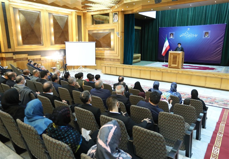 President Encourages Expats to Invest in Iran