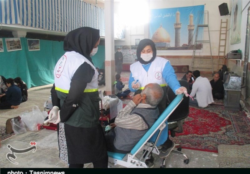 23 تیم پزشکی جهادی در ایام نوروز به ارائه خدمات درمانی در مناطق محروم و حاشیه‌ای استان فارس پرداختند