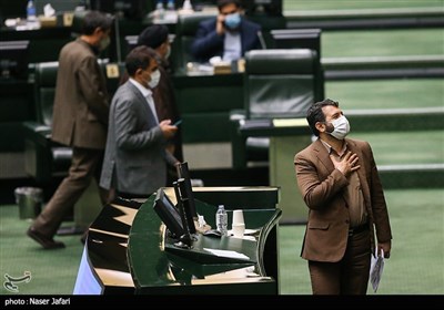 حجت الله عبدالملکی وزیر تعاون، کار و رفاه اجتماعی در جلسه علنی مجلس شورای اسلامی