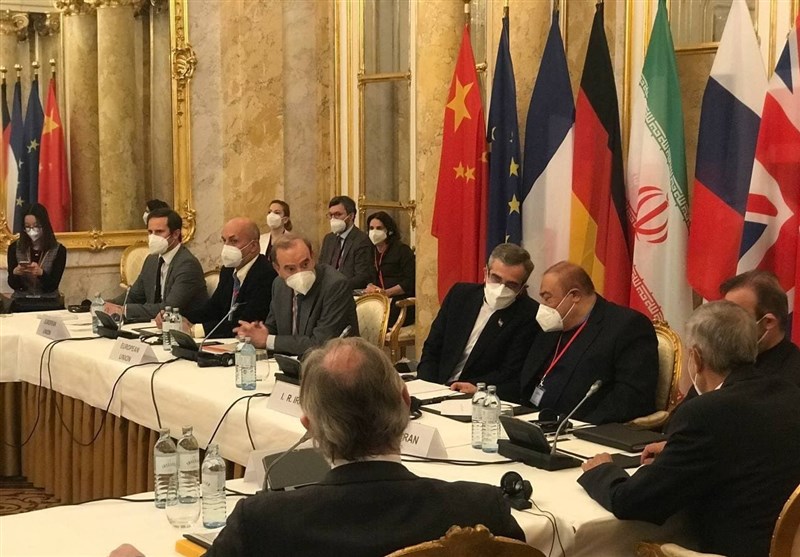 Senior Iranian Diplomat: E3 Adopting Minimalist Approach
