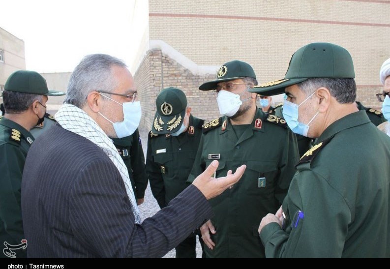 آئین آزادی زندانیان جرائم غیر عمد در ایلام با حضور رئیس سازمان بسیج + تصویر