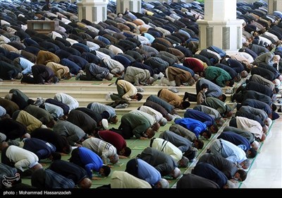 حضور نمازگزاران در نماز جمعه تهران