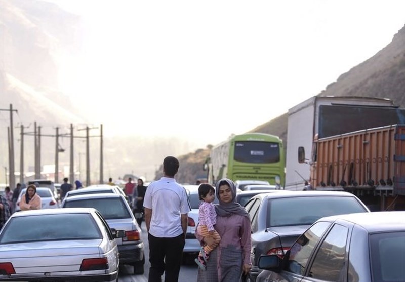 وضعیت راه‌های کشور؛ ترافیک سنگین در محور فیروزکوه/ تردد روان خودروها در جاده چالوس