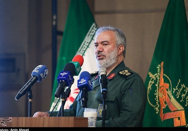 جانشین فرمانده کل سپاه: ‌تا انتقام خون شهید سلیمانی را نگیریم کوتاه نمی‌آییم/ اجازه دست‌درازی به ایران ‌را نمی‌دهیم