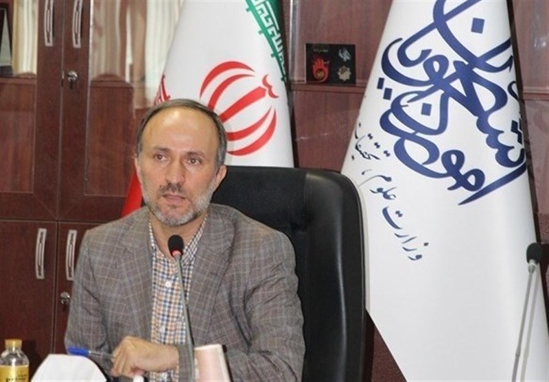 معاون وزیر علوم در شیراز: نگاه‌ جزیره‌ای نسبت به آموزش عالی نگران‌کننده است