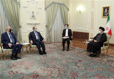 Syria at Forefront of Battle with Zionists: Iran’s President