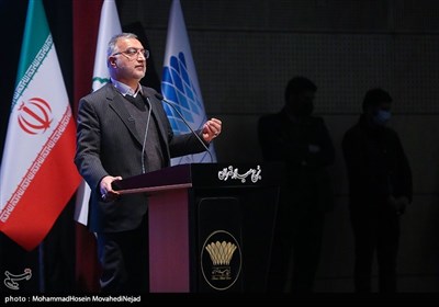علیرضا زاکانی شهردار تهران در همایش آینده روشن آئین بزرگداشت روز دانشجو