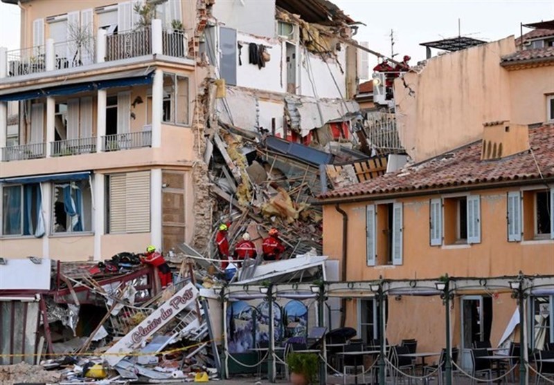 One Dead, Two Missing After Building Collapses in France