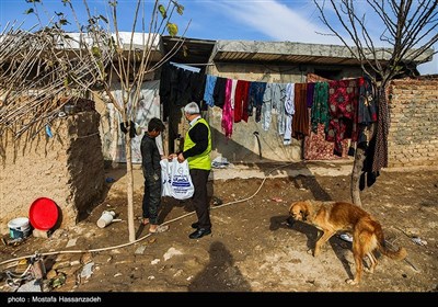 توزیع گوشت گرم در بین نیازمندان در مناطق محروم گرگان