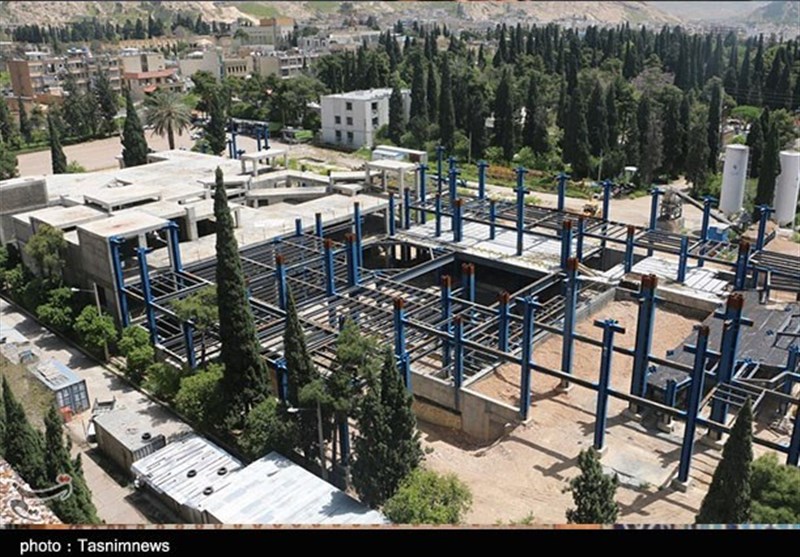 مشخص شدن سرانجام تالار مرکزی شیراز در بهار؛ مشکلات حقوقی علت پیشرفت کند پروژه است