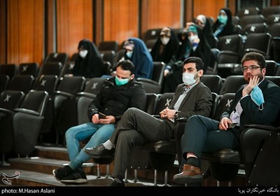 آئین رونمایی از کتاب سپیدار،تاریخ شفاهی بسیج دانشجویی دانشگاه تهران