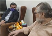وزیر ارشاد از نادر طالب‌زاده عیادت کرد